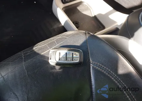 2018 Chrysler Pacifica Touring L z USA, uszkodzony, nr VIN 2C4RC1BGXJR119129